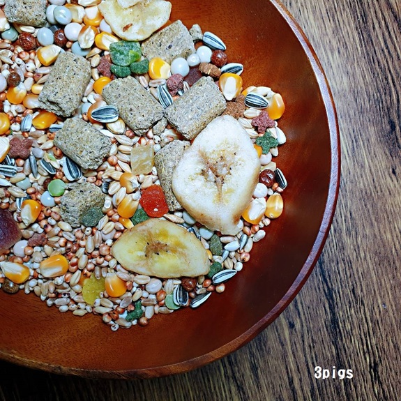 鼠寶貝專用蔬果雜糧飼料-添加水果乾及哈姆太郎主食(1kg)